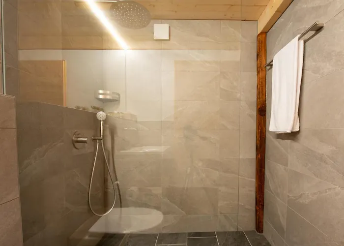 Chalet Himmel - Renoviertes Walliserhaus In Biel Vs