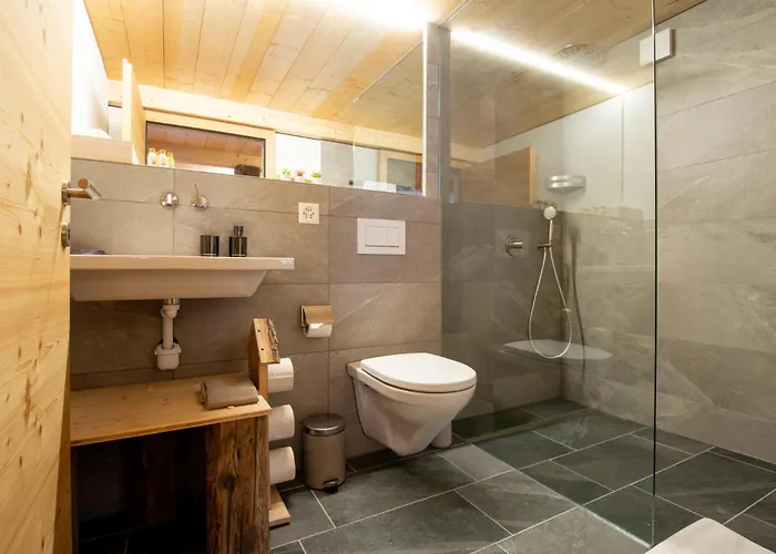 Himmel - Renoviertes Walliserhaus In Biel Vs *