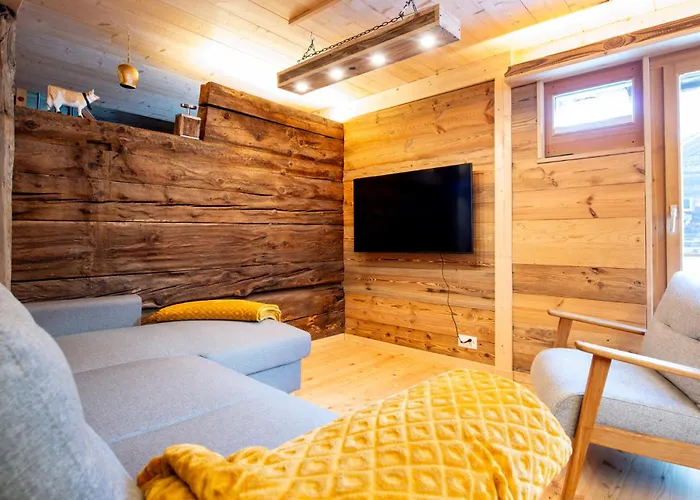 Chalet Himmel - Renoviertes Walliserhaus In Biel Vs Goms