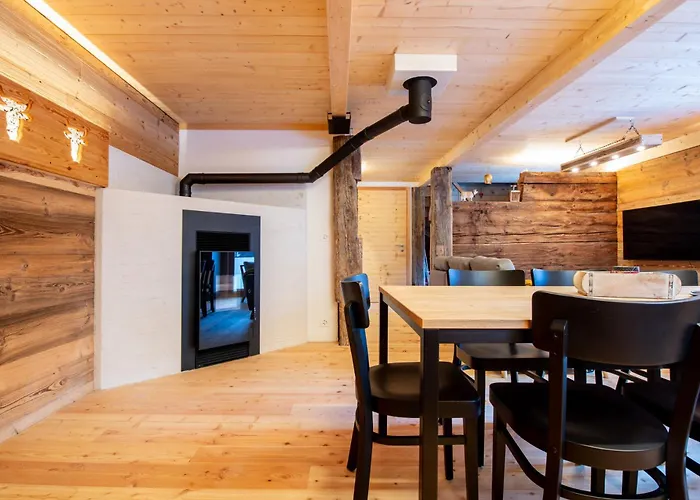 Himmel - Renoviertes Walliserhaus In Biel Vs *