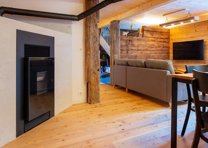 Himmel - Renoviertes Walliserhaus In Biel Vs *